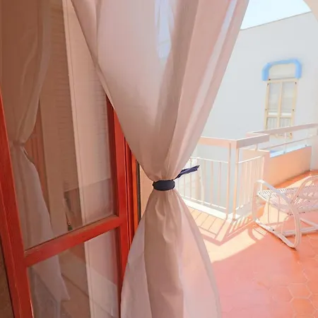 Apartment Casa Vacanze Rachele A 8 Posti