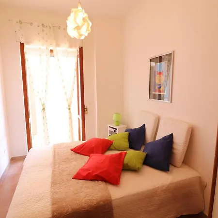 Casa Vacanze Rachele A 8 Posti *